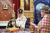 У день свята Воздвиження Хреста Господнього Святіший Патріарх Кирил звершив Літургію в Храмі Христа Спасителя