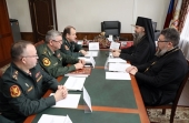 Голова Синодального відділу із взаємодії зі Збройними силами зустрівся з начальником Головного військово-політичного управління Росгаврдіі
