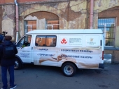 В Санкт-Петербургской епархии стартовал проект «Автобус милосердия»