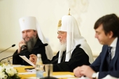 Святіший Патріарх Кирил зустрівся з учителями «Основ релігійних культур і світської етики» та «Основ духовно-моральної культури народів Росії»