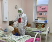 Клирик Черняховской епархии причастил пациентов ковидного отделения Гусевской городской больницы