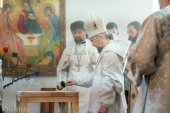 Патриарший экзарх всея Беларуси совершил чин освящения храма в честь Покрова Пресвятой Богородицы в деревне Юзефово Минского района