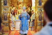 De sărbătoarea Icoanei Maicii Domnului de Kazan Întâistătătorul Bisericii Ortodoxe Ruse a săvârșit Dumnezeiasca Liturghie în Catedrala „Hristos Mântuitorul”