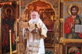 В Неделю 20-ю по Пятидесятнице Святейший Патриарх Кирилл совершил Литургию в Александро-Невском скиту