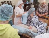 В Норильске специалисты московской православной службы «Милосердие» провели занятия по уходу за тяжелобольными