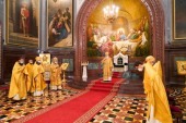 У Неділю 23-у після П'ятидесятниці Святіший Патріарх Кирил звершив Літургію в Храмі Христа Спасителя в Москві