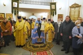 В день памяти святителя Николая Чудотворца Патриарший экзарх всея Беларуси совершил Божественную литургию в Никольском храме г. Минска