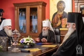 Началось последнее в 2021 году заседание Синода Украинской Православной Церкви