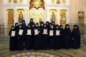 В Иоанно-Предтеченском и Никольском Шостьенском ставропигиальных женских монастырях прошли выпуски первых групп курсов для монашествующих