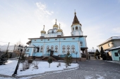 В Неделю перед Богоявлением глава Казахстанского митрополичьего округа совершил Литургию в Петропавловском храме Алма-Аты