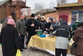 Беженцы получают от Православной Церкви горячее питание, вещи и лекарства. Информационная сводка о помощи беженцам (от 10 марта 2022 года)