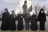 Патриарший наместник Московской митрополии возглавил мероприятия по случаю 100-летия трагических событий при изъятии церковных ценностей в Шуе