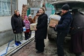 Кризисный центр «Дом для мамы» передал в регионы 42,4 тонны гуманитарной помощи и 14,3 тонн для жителей Луганской области. Информационная сводка от 15 марта 2022 года