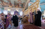 Глава Казахстанского митрополичьего округа совершил Литургию в кафедральном соборе Чимкентской епархии