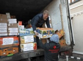 За день в Церкви передали 57 тонн гуманитарной помощи в Донецкую и Горловскую епархии. Информационная сводка о помощи беженцам (от 13 апреля 2022 года)