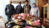 Беженцам и пострадавшим мирным жителям в епархиях раздают пасхальные наборы. Информационная сводка о помощи беженцам (от 22 апреля 2022 года)