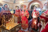 В день Радоницы Патриарший экзарх всея Беларуси совершил Литургию и панихиду в храме на Северном кладбище города Минска