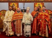 Клирики Сурожской епархии приняли участие в освящении нового иконостаса в сербском приходе Дублина