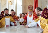 Митрополит Курский Герман освятил возрожденный Воскресенский храм Знаменского монастыря г. Курска
