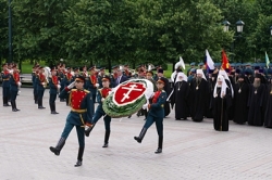 Предстоятель Руської Церкви поклав вінок до могили Невідомого солдата біля Кремлівської стіни