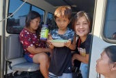Представители Филиппинско-Вьетнамской епархии организовали обеды для детей из бедных семей