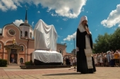 Памятник святым Петру и Февронии открылся в Томске в День семьи, любви и верности