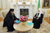 Святейший Патриарх Кирилл принял епископа Тракайского Амвросия