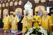 Митрополит Воскресенский Дионисий совершил великое освящение Благовещенского соборного храма города Гагарина