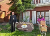 Прихожане храма Русской Церкви в аргентинском городе Мар-дель-Плата передали подарки онкобольным детям