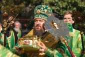 В Краснодаре торжественно встретили ковчег с мощами преподобного Сергия Радонежского