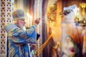 В праздник Успения Пресвятой Богородицы Предстоятель Русской Православной Церкви совершил Литургию в Храме Христа Спасителя