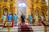 В праздник Донской иконы Божией Матери глава Донской митрополии совершил Божественную литургию в Ростовском кафедральном соборе