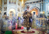 У день свята Воздвиження Хреста Господнього Предстоятель Руської Церкви звершив Літургію в Храмі Христа Спасителя