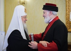 His Holiness Patriarch Kirill meets with Primate of the Assyrian Church of the East