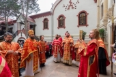 В отреставрированном Михаило-Архангельском храме города Баку встретили престольный праздник