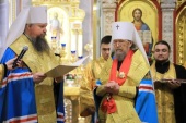 Управляющий делами Московской Патриархии возглавил Литургию в Александро-Невском кафедральном соборе Симферополя