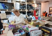 Специальный гуманитарный центр Крымской митрополии доставит около тысячи подарков детям в зону конфликта. Информационная сводка о помощи беженцам (от 24-26 декабря 2022 года)
