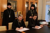 Подписан договор о сотрудничестве между Общецерковной аспирантурой и Псково-Печерской духовной семинарией