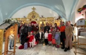 Faithful of the Moscow Patriarchate celebrate the Nativity of Christ