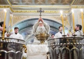 У день свята Хрещення Господнього Святіший Патріарх Кирил звершив Літургію в Богоявленському кафедральному соборі м. Москви