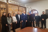 Будущие специалисты в сфере внешних церковных связей посетили ассирийский храм в Москве