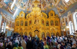 У Неділю Хрестопоклонну Святіший Патріарх Кирил звершив освячення головного храму МНС Росії та Літургію у новоосвяченому храмі