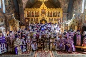 Священнослужителі Східно-Американської єпархії закликали захистити Українську Православну Церкву, яка зазнає гонінь.