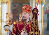 У день свята Світлого Христового Воскресіння Патріарший екзарх усієї Білорусі відправив великоднє богослужіння в Свято-Духовому кафедральному соборі Мінська