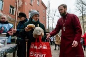 В социальном центре Санкт-Петербургской епархии состоялся пасхальный праздник для нуждающихся