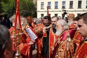 В день памяти блаженной Матроны Московской Святейший Патриарх Кирилл совершил Литургию в Покровском ставропигиальном монастыре