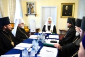 Святейший Патриарх Кирилл провел заседание Архиерейского совета Московской митрополии