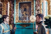 Чудотворная Феодоровская икона Божией Матери будет принесена из Костромы в Москву