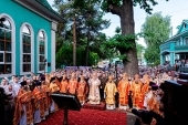 В Алма-Ате молитвенно отметили 20-летие учреждения Казахстанского митрополичьего округа