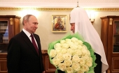 Президент Росії В.В. Путін привітав Святішого Патріарха Кирила з днем тезоіменитства